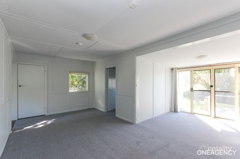 Property photo of 4 High Street Crescent Head NSW 2440
