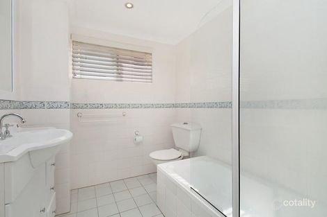 Property photo of 2/28 Goodwin Street Narrabeen NSW 2101