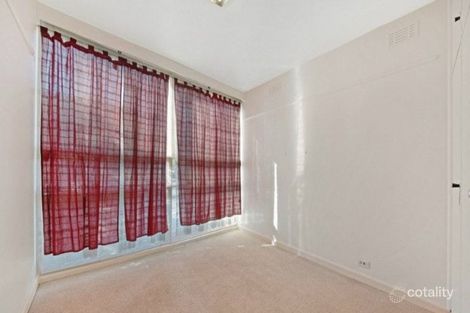 Property photo of 2/8 Lambert Road Toorak VIC 3142