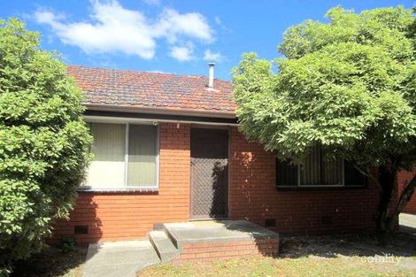 Property photo of 2/32 Golf Links Avenue Oakleigh VIC 3166