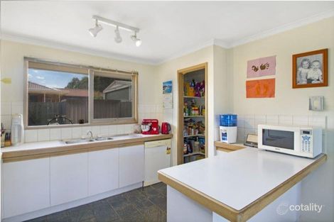 Property photo of 12 Addlington Court Narre Warren South VIC 3805