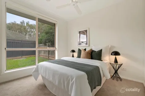 Property photo of 62 Edwards Road Werribee VIC 3030
