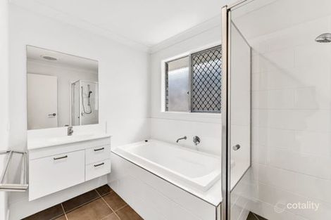 Property photo of 6 Naples Court Redbank QLD 4301