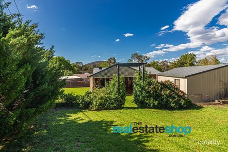 Property photo of 6 Thornley Place Wanniassa ACT 2903