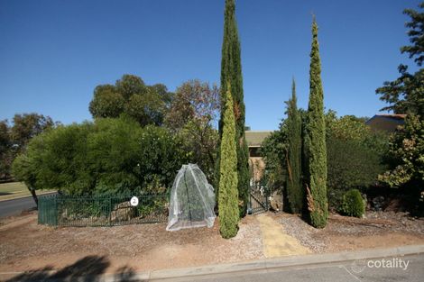 Property photo of 2 Larissa Court Hackham West SA 5163