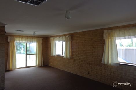 Property photo of 17 Iluka Road Dawesville WA 6211