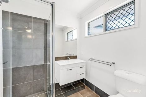 Property photo of 6 Naples Court Redbank QLD 4301