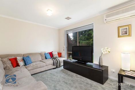 Property photo of 19 Eclipse Court Hampton Park VIC 3976