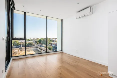 Property photo of 309/427 Hampton Street Hampton VIC 3188