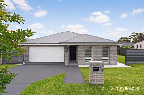79 Talleyrand Cct, Greta, NSW 2334