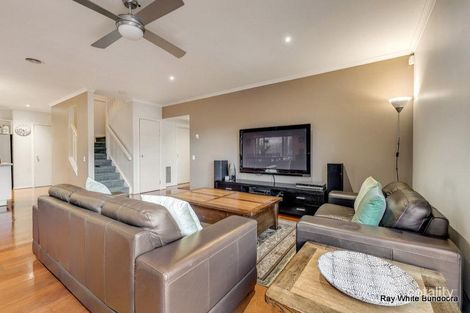 Property photo of 66 Wagstaff Drive Mill Park VIC 3082
