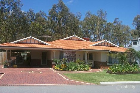 16 Dardanup Grn, Gwelup, WA 6018