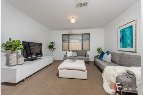 Property photo of 4 Dorrigo Bend Yanchep WA 6035