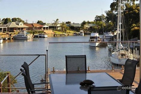 2/28 Schooner Tce, Paynesville, VIC 3880