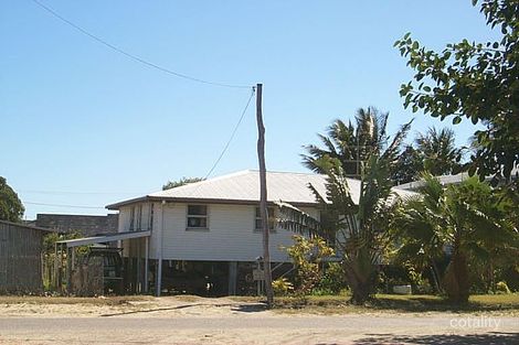 48 Dalrymple St, Bowen, QLD 4805