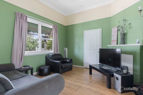 Property photo of 40 Honeysuckle Street Bendigo VIC 3550