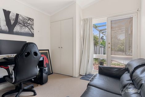 Property photo of 40 Honeysuckle Street Bendigo VIC 3550