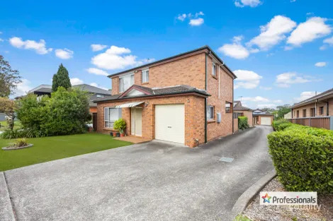 Property photo of 1/75 Queen Street Revesby NSW 2212