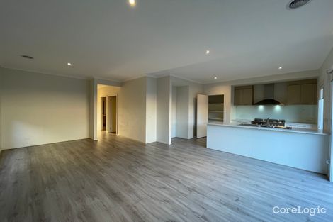 Property photo of 9 Almondberry Way Williams Landing VIC 3027