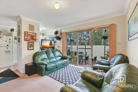Property photo of 3/8 Bensley Close Lake Haven NSW 2263