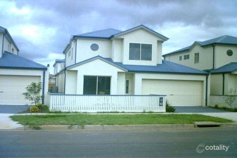 Property photo of 18 Riverside Avenue Werribee VIC 3030
