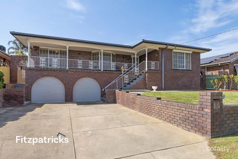 17 Malaya Dr, Tolland, NSW 2650