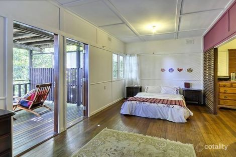 Property photo of 17 Chester Street Highgate Hill QLD 4101