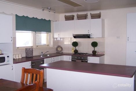 Property photo of 11 Benton Street Millicent SA 5280