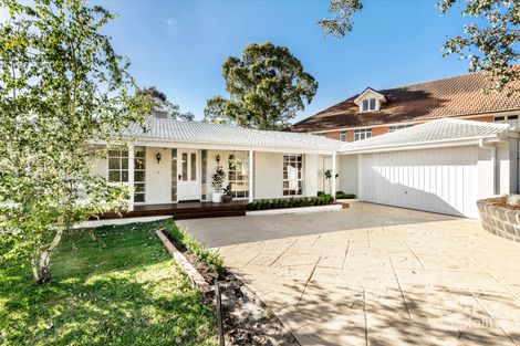 Property photo of 47 Dunbarton Drive Eltham North VIC 3095