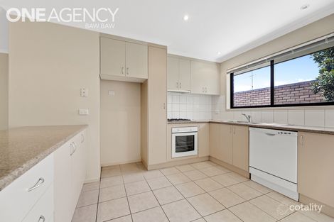 Property photo of 2/22 Bennett Street Drouin VIC 3818