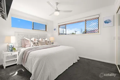 Property photo of 2/42 Alfred Street Mermaid Beach QLD 4218
