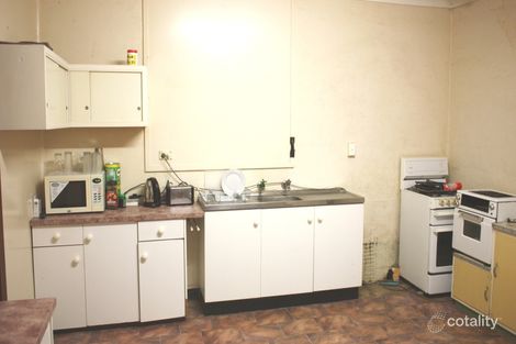 Property photo of 94 Whiteman Avenue Young NSW 2594