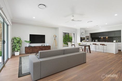 Property photo of 26 Arundel Springs Avenue Arundel QLD 4214