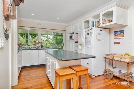 Property photo of 18 Parkridge Drive Withcott QLD 4352