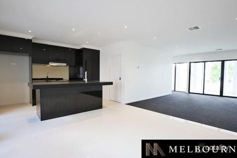 Property photo of 34 Orana Way Springvale VIC 3171