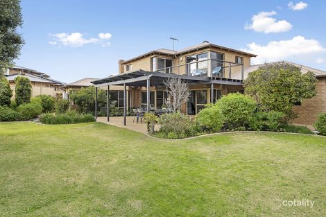 Property photo of 17 Bascombe Rise Hillarys WA 6025