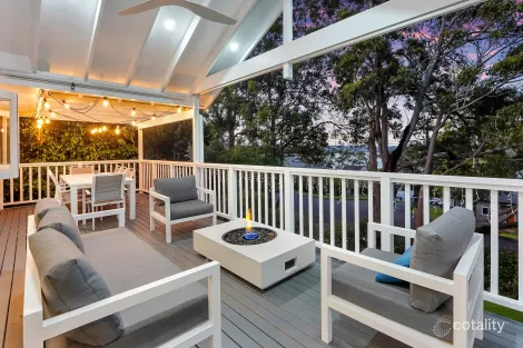 Property photo of 17 Malumba Avenue Saratoga NSW 2251