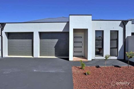 16 Kinross Ave, Seaton, SA 5023