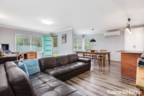Property photo of 7 Renfrew Crescent Edgeworth NSW 2285