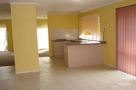 Property photo of 4 Toombak Walk Sydenham VIC 3037