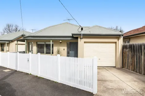 19 Wilkins St, Newport, VIC 3015