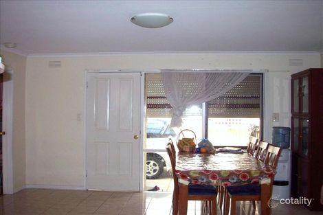 Property photo of 28 Marshall Avenue St Albans VIC 3021