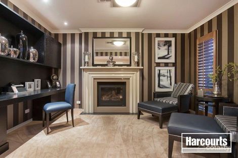 Property photo of 14 Biscay Grove Lyndhurst VIC 3975