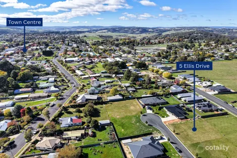 Property photo of 5 Ellis Drive Oberon NSW 2787