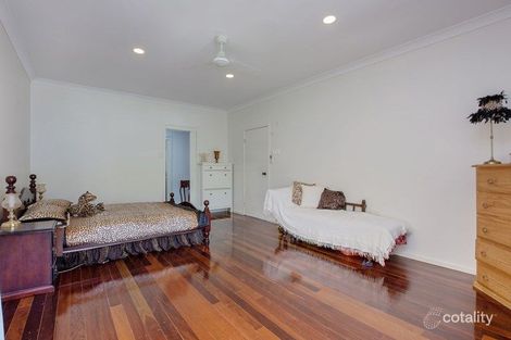 Property photo of 53 Hersden Court Bonogin QLD 4213