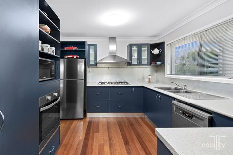 Property photo of 38 Greenmeadow Road Mansfield QLD 4122
