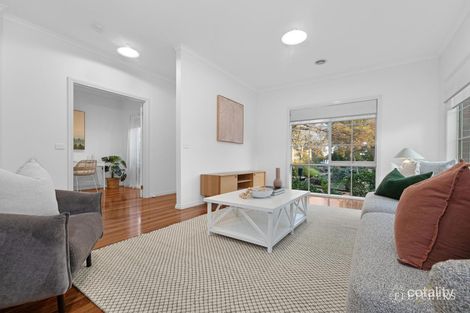 Property photo of 23 Cottinglea Terrace Ringwood North VIC 3134