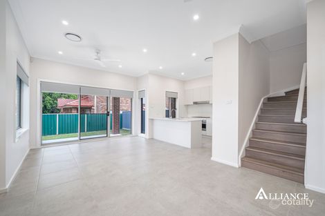 112 Victor Ave, Picnic Point, NSW 2213