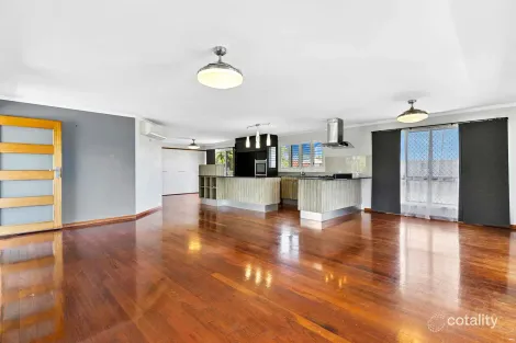 Property photo of 36 Island Outlook River Heads QLD 4655