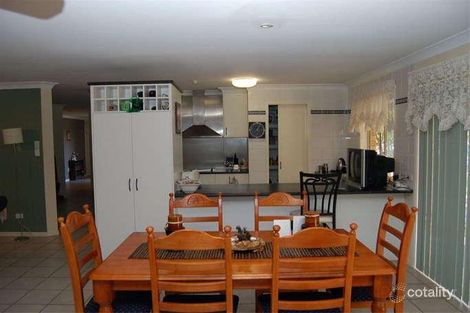 Property photo of 2 Lamberth Road East Heritage Park QLD 4118